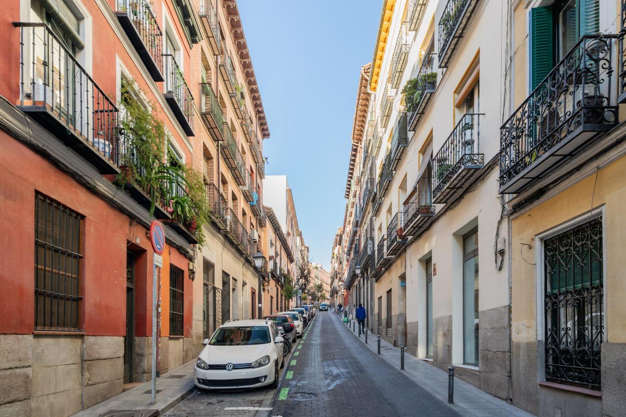 Apartamento En La Plaza De Lavapies Alquiler Temporal مدريد المظهر الخارجي الصورة